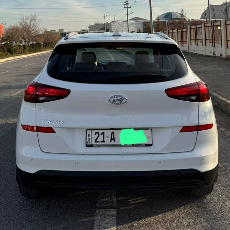 هیۆندای توکسۆن 2019 خلیجی 
سەیارەکە زۆر تازە و جوان
 ماوەتەوە 
فول مواسەفاتە و تەنها جڵد
 و پانۆراما نیە 
یەک دەستە و لە سفری شەریکەوە بە خۆمە 
و تەنها دوو پەڵەی سارد پێوەیە
 هیچتری نیە 
110کم هەزار ڕۆشتووە 

سعر لە کۆمێنت داوابکە ڕاستەخۆ بۆت دیت 📩 

گیرومەکینە بەشەرت زۆربەجوانی پاکی ماوە هیچ خەلەلیکی تیدا نییە 

ژمارەی خاوەنی 
***********
