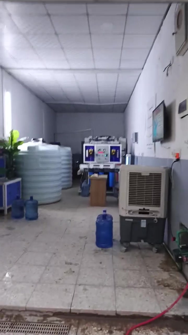 ⭕ محطة ماء كاملة للبيع ⬇️
( اسم المحل + المنظومة + كافة الممتلكات ) 

التفاصيل :
& انتاج ١٠٠٠ لتر / ساعة 
& ماطورات كلها ايطالي أصلي ضمان 
& خزانات ضمان ٥ سنين ٥ الاف و ٤ الاف لتر
& تعمل بماء الإسالة 
& المحل جبير مساحته ٤٨ متر مربع
& الايجار ٢٠٠ الف 
& العنوان / كربلاء / البوبيات / عمود ٧٣
& سبب البيع لعدم التفرغ ومستعجل على فلوس
& المنظومة اله سمعته وزبائنه بالمنطقة ومشهورة بنظافته وترتيبه وتحت إدارة مهندس
& اتصال او واتساب ‏‪***********‬‏

#ماء #RO #للبيع #كربلاء #محطة_ماء
