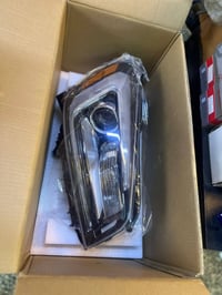 لايتات جي ام سي • اكادية • ٢٠١٣/٢٠١٧