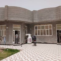 من رخصه مدير الكروب دار البيع العنوان ورديه خارج الشارع المشجر بيت كام...