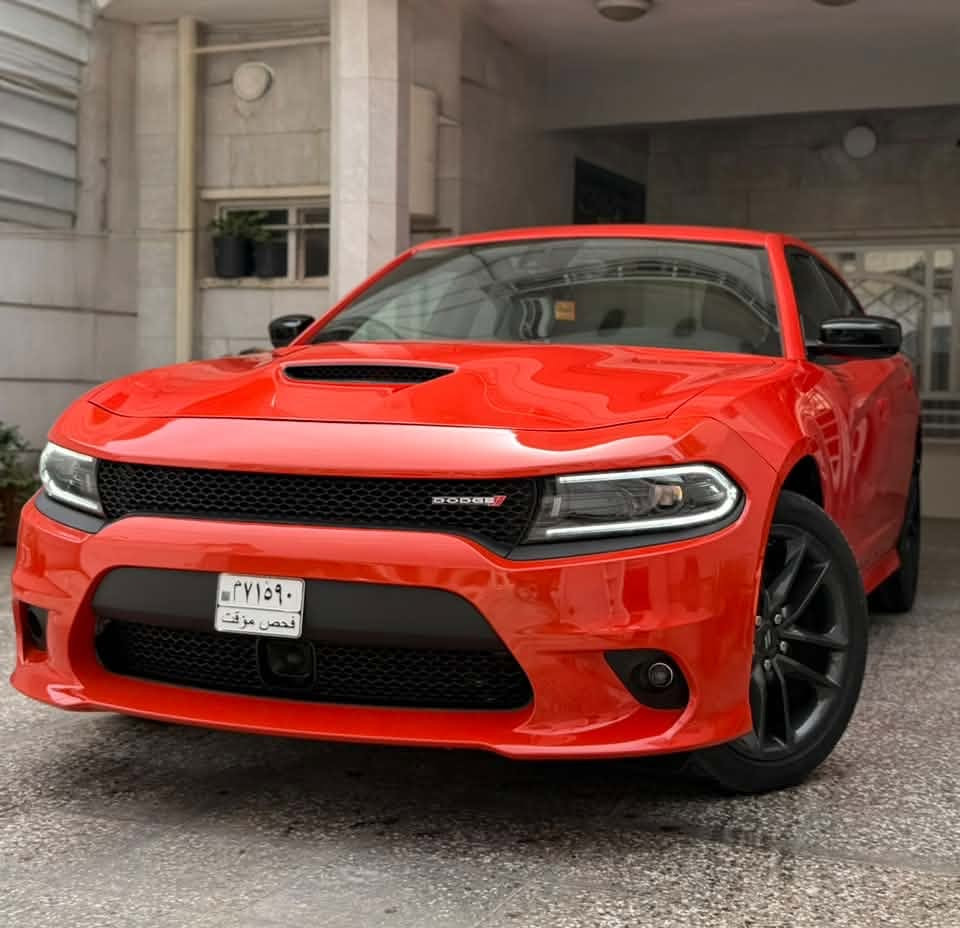 جارجر GT Plus 2023 وارد كندا
Dodge Charger GT Plus 2023

السيارة فول مواصفات اعلى اصدار 6 سلندر

السيارة 4 ويل 

السعر 22900

صبغ السيارة جاملغ امامي و بنيد وبداية اللغد الايمن 

و بيهة صبغ من كندا باب خلف السايق وكلير جاملغ خلفي وباب وتم ازالته 100‎%‎

ابيعلك 3 قطع صبغ و شبر من اللغد 

عداد السيارة 19 الف ميل فقط

بدون ارقام

السيارة نظيفة جدا 

سلايد ( فتحة سقف)

بصمة تشغيل عن بعد 

* محرك: V6 سعة 3.6 لتر

* عداد السيارة 19000 mi

* القوة:  300 حصان  

* العزم:  358 نيوتن متر  

* ناقل الحركة: أوتوماتيك 8 سرعات

* الدفع: خلفي (RWD) و رباعي (AWD)

* التسارع 0-100 كم/س: تقريباً 6.5 – 7 ثواني  

* عدد المقاعد: 5

* المقاعد جلد وكنتارة (Leather seats)

* تبريد وتدفئة للمقاعد الأمامية

* تدفئة الدركسون

* نظام صوتي Alpine 

* شاشة 8.4 إنش مع:

    * Apple CarPlay

    * Android Auto  

* تشغيل عن بعد + دخول ذكي

* مثبت سرعة متكيف (Adaptive Cruise Control)

* تحذير تصادم أمامي + فرملة طوارئ

* نظام المحافظة على المسار

* حساسات + كاميرا خلفي

* تحذير مغادرة المسار

* توقف طوارئ تلقائية

* مثبت سرعة ذكي

* حساسات اصطفاف

* وسائد هوائية متعددة

مكان السيارة بغداد زيونة 

***********
