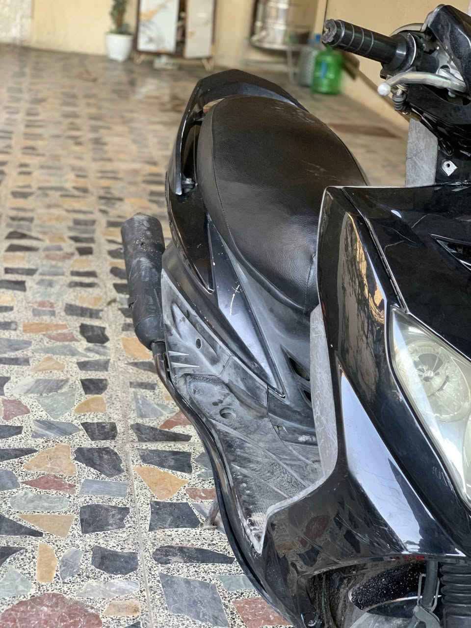 السلام عليكم
سكنس فحل كابريتر دراجه خير من الله كفرات كله بلادي قفل جنطه قفل استيرن كله شغال كله كامله دراجه نكره سلف وهندر دراجه خير من الله السعر650 وبيها مجال انشاء الله مكاني حي اور الرقم ***********
