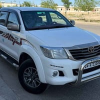 هايلوكس • ٢٠١٣ • بدون بوية