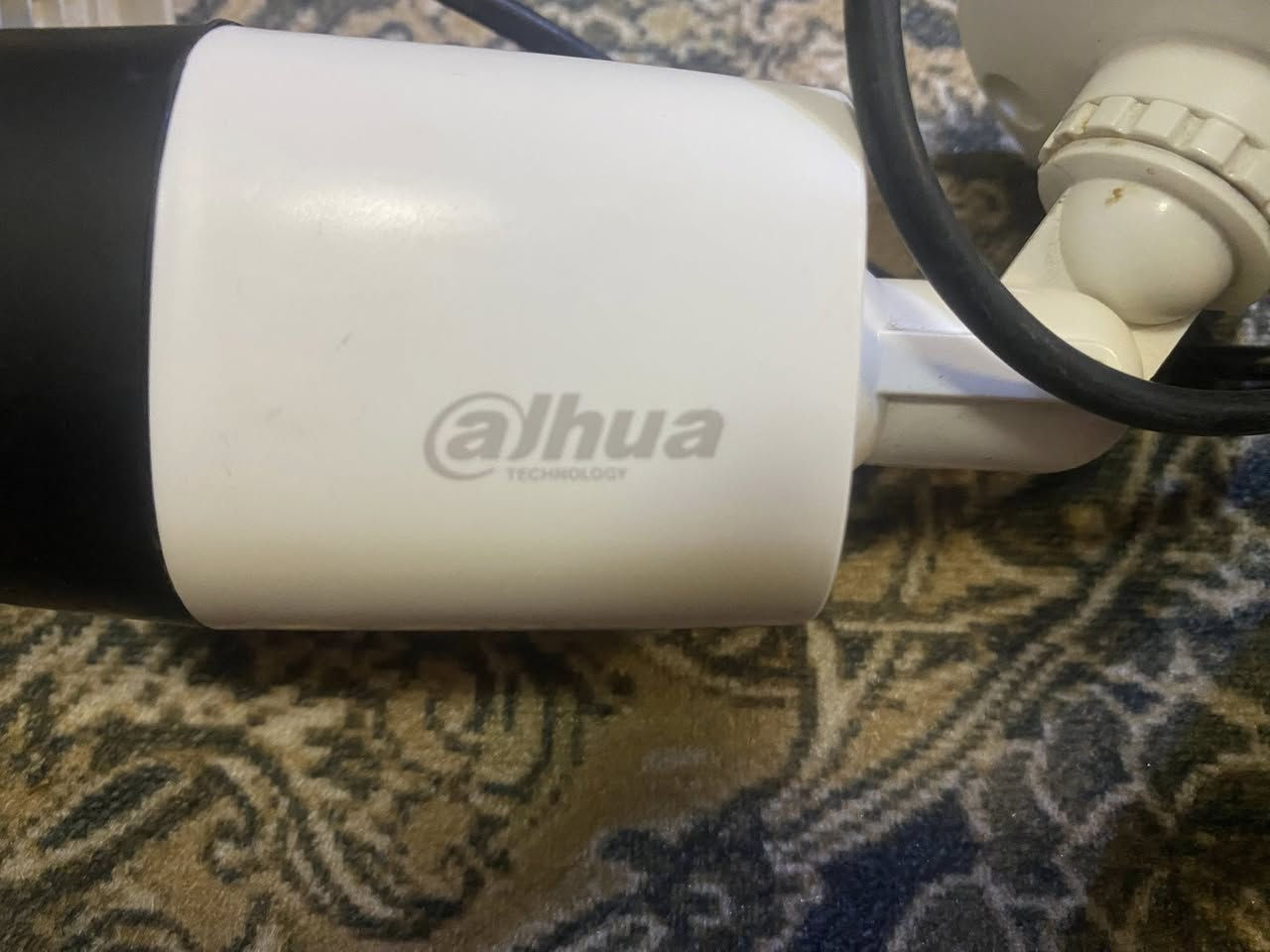 للبيع ٨ كامرات ٤ داخلي و٤ خارجي ويه الجهاز واحد تيره شحن داخلي استخدام شهرين فقط نوعيه اصلي القديم مكاني نجف ٢٥٠ بيهن مجال


**إذا كنت صاحب هذا الإعلان وتريد حذفه لأي سبب، رجاءا أرسل رسالة إلى الدعم الفني**