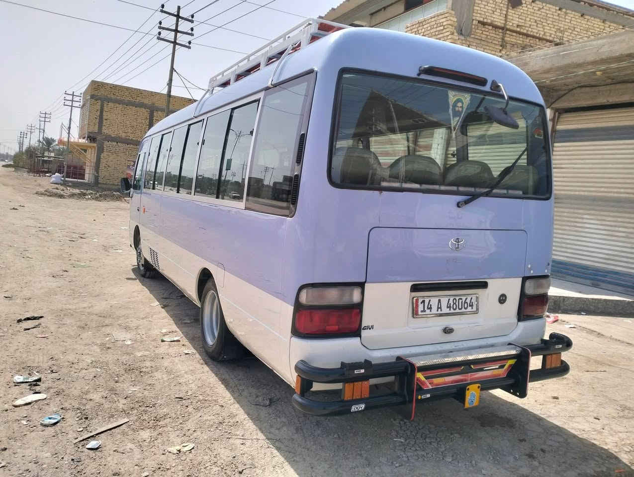 سلام عليكم كوستر للبيع موديل 14جاهزه تخم تاير جديد صدر مفتوح جديد كلك جديد كير فاتح ربع وياله دسكات بنزات جبن  محرك كسن جديد دشمه  كاعيه صفاح  نايلون تلبيسه جديده  كشن ستاركس سبايه درع امامي وخلافي تانكي ورك الضافي ريموت سنتر الك جوبلس بلاد بيه صبغ الوجه داير الجامه الماميه وباقي مكفول مصفره هيه غرمات رقم نكليزي بصره بسمي سعر 315 ومجال مراوس وفرق عادي ذذذذذالعنوان ناصريه سوق الشيوخ ***********ءءءء
