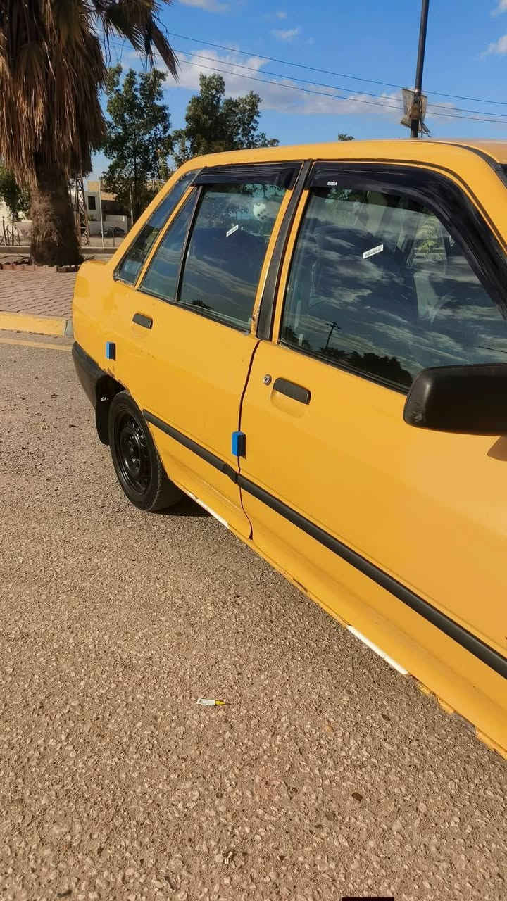 السلام عليكم اخذت هاي السياره الابني ومايعرف يسوق وخاف عليه وعرضتها خساره هل وحيد الي ابيعها جوه سعرها بعشرة ورقات *********** هذه رقمي واتساب بيه
