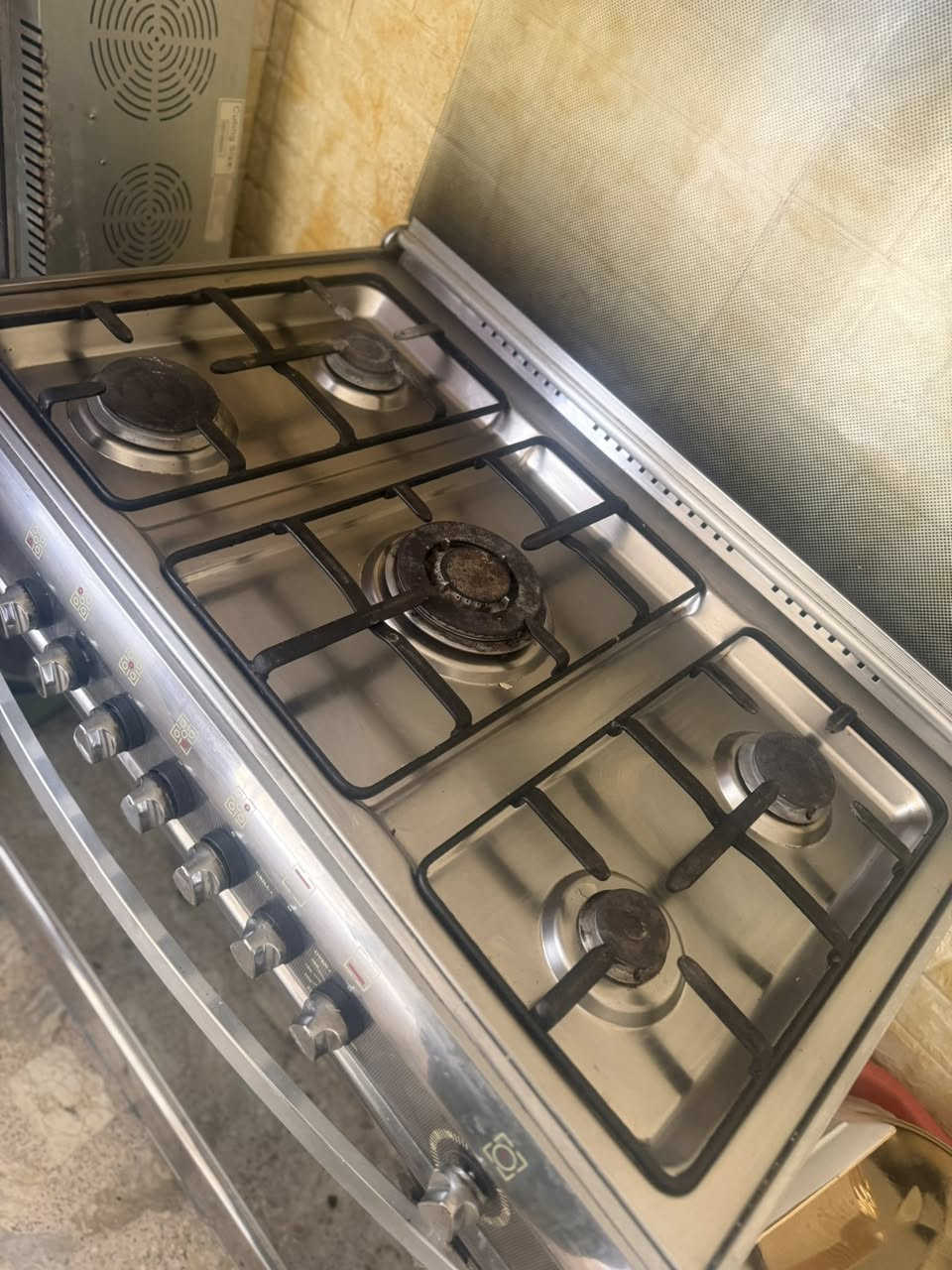 طباخ ٥ عيون شغال للبيع السعر ٢٢٥
نجف


**إذا كنت صاحب هذا الإعلان وتريد حذفه لأي سبب، رجاءا أرسل رسالة إلى الدعم الفني**