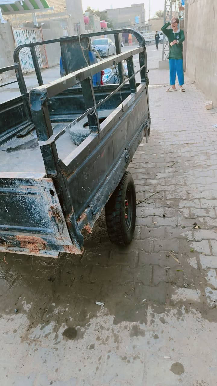 سلام عليكم ستوته للبيع نضيفه مكينه ٢٥ مكانهه نجف السعر ٨٥٠  بدون أوراق وشرياي بيهه مجال ***********
