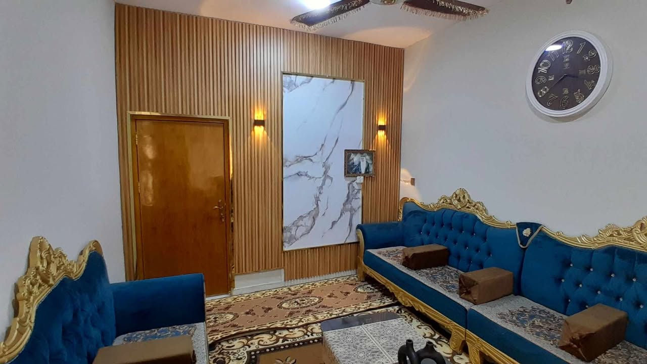 📢 اعلان 📢📢 اعلان 📢 
       👇               👇
⚜⚜ للبيع ⚜⚜ للبيع ⚜⚜
🏠 دار سكني  طابو زراعي ملك صرف 🏠 
📐 المساحة 120 متر📐 
🌍 الموقع / الحلة / حي الجزائر / خلف ملعب الإدارة المحلية
 
🏤 يحتوي على 🌺 ٣ غرف نوم 🌺 صالة 🌺 مطبخ 🌺 هول 🌺 مجمع صحيات 🌺 
📷 صور البيت  مرفقة مع الاعلان 👇
 ❓للاستفسار ⚜  زيارة مكتب انكيدو للعقارات والمقاولات في حي الجزائر مقابل مكبس التمور او 📞 الاتصال على هواتف المكتب 
☎️ *********** سيد وليد 
☎️ *********** سيد وليد 
☎️ *********** محمد الزبيدي 
⚜⚜⚜⚜⚜⚜⚜⚜⚜
