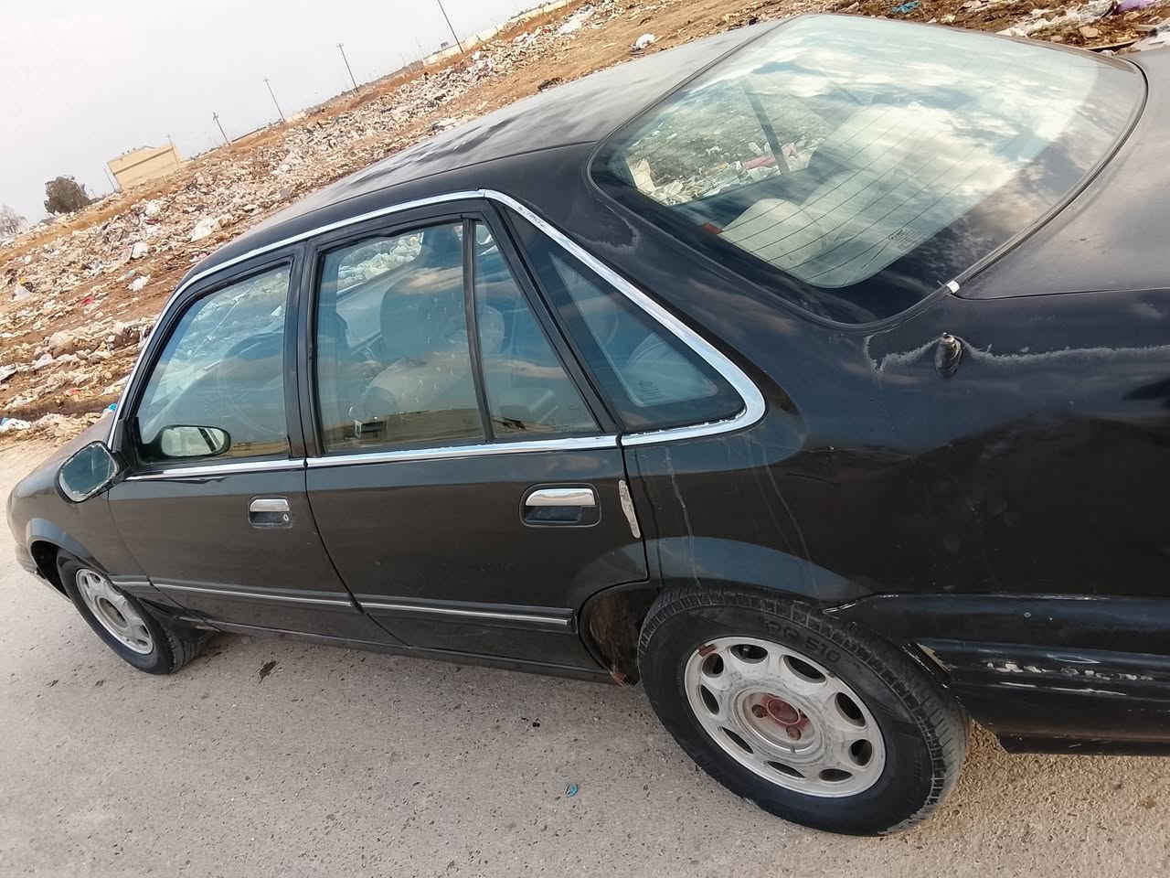 للبيع موديل 94 سيارة خير من الله
السعر 30 وبيها مجال للطيبين 
بغداد الدورة 
واتس اب ***********
***********
