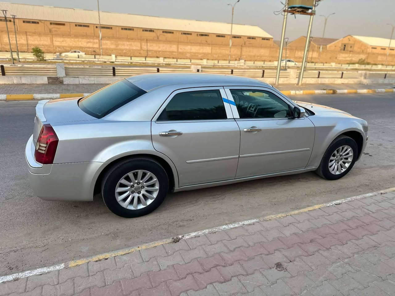 للبيع اوباما 2009 رقم اربيل باسمي سياره جاهزه من كلشي بدون حادث بيها هلالات الجاملغات  الخلفيه  صبغ فقط والباقي كفاله من الصبغ والتبديل كير مكينه كهربائيات تبريد تخم تاير  كله جديد مثل ماموظح بالصور 
السعر 117 وبيها مجال مكانها
واسط الكوت 
***********
***********
