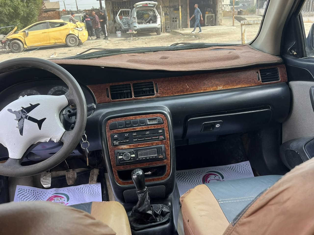 السلام عليكم للبيع سمند رقم بغداد أنكليزي بسمي موديل2011سياره جاهزه السعر المطلوب34ورقه وبيه مجال الاستفسار ***********
