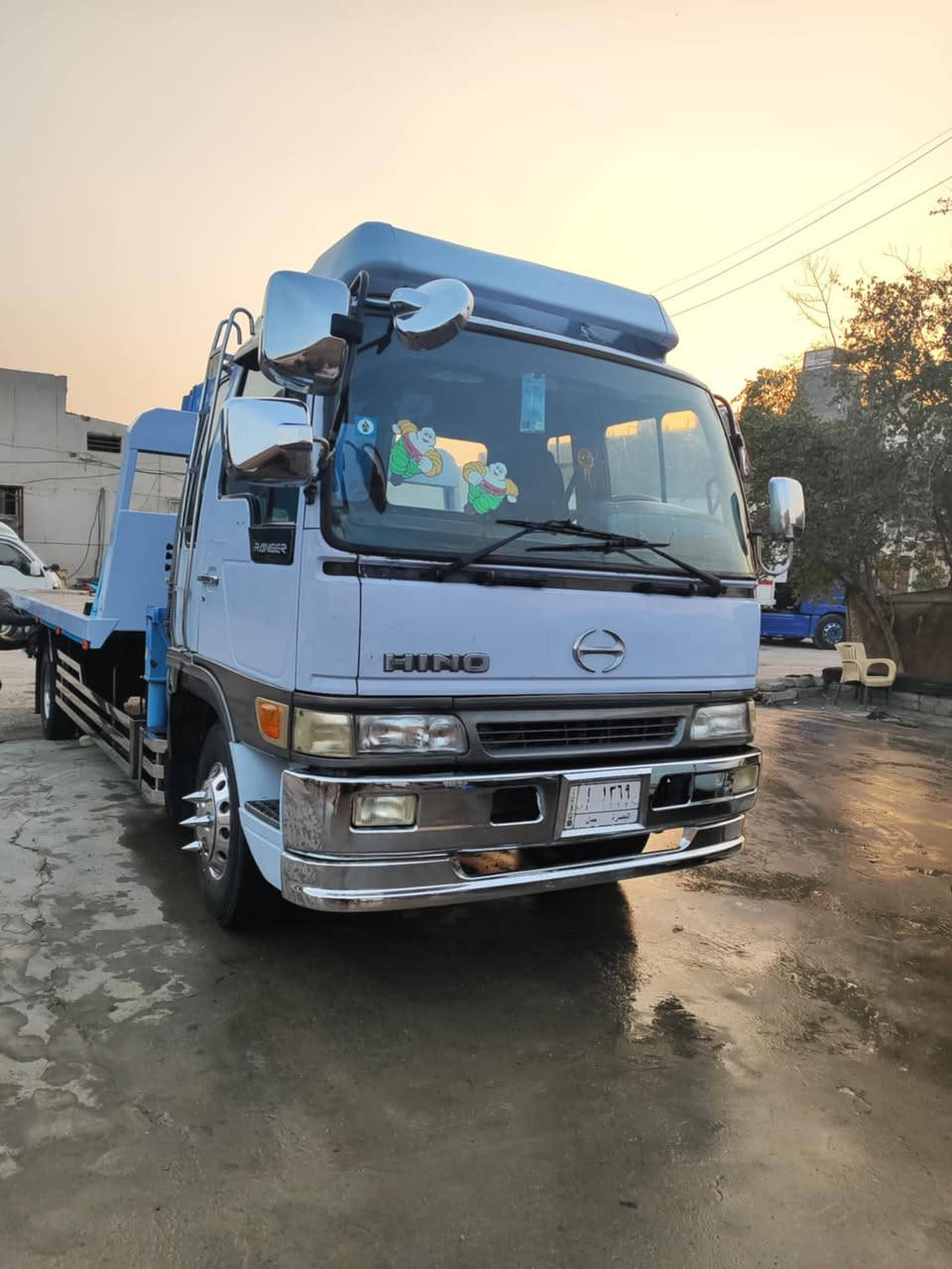 أنكر للبيع صطحه كرين سياره كفاله مكان حله مرقم انكليزي***********
