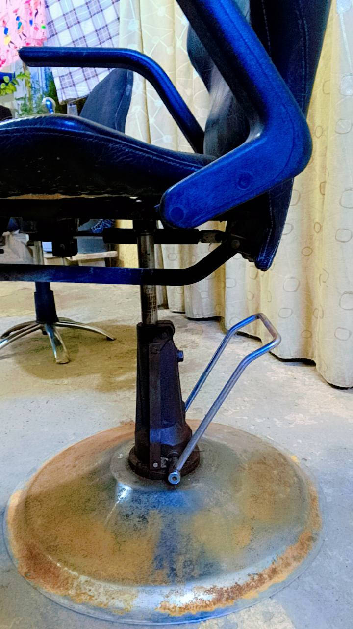 شكملي للبيع  شغال ليريد يتصل على هذا رقم***********
