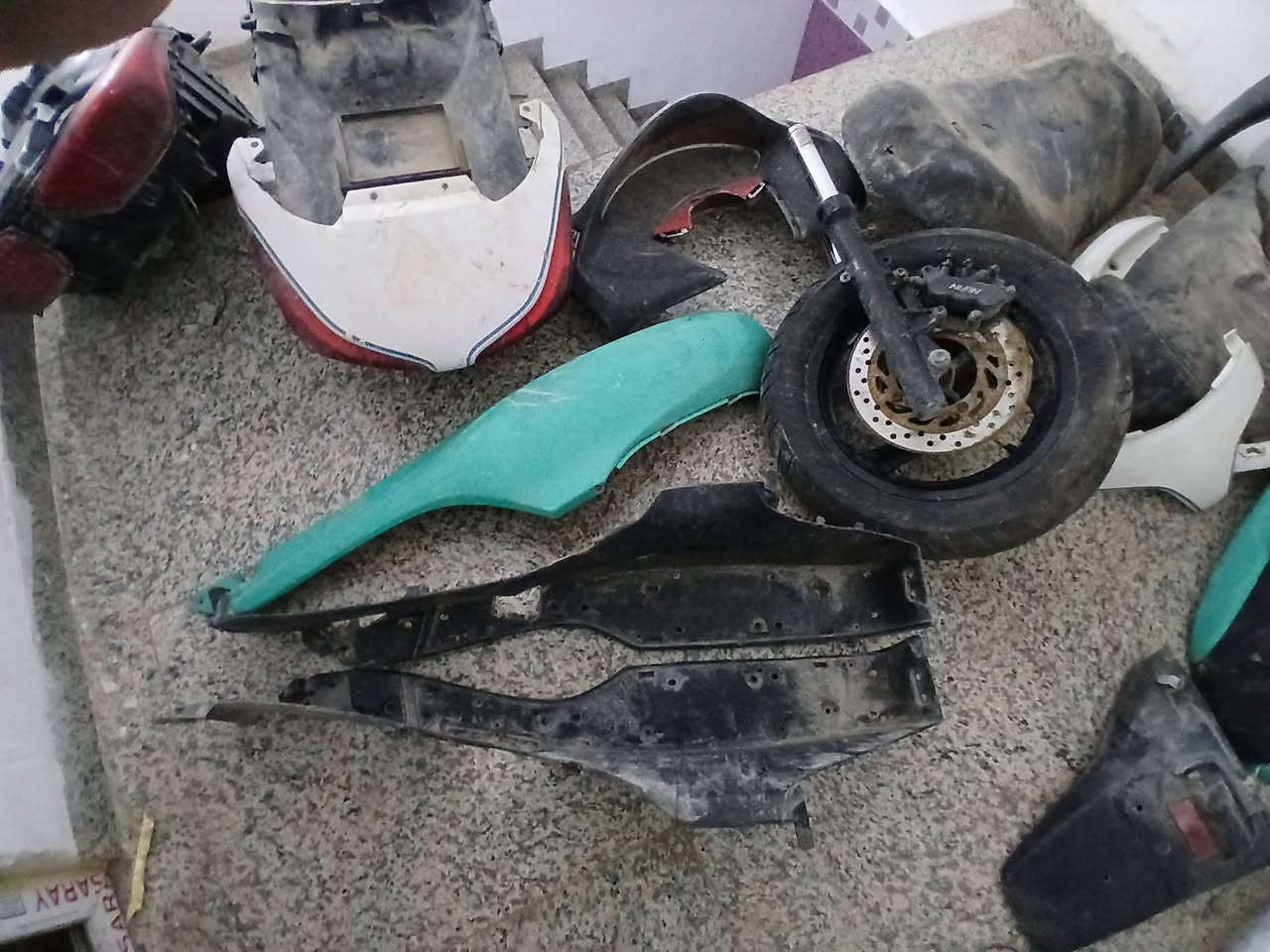 ابيعهن شلع ١٢٥ ***********
