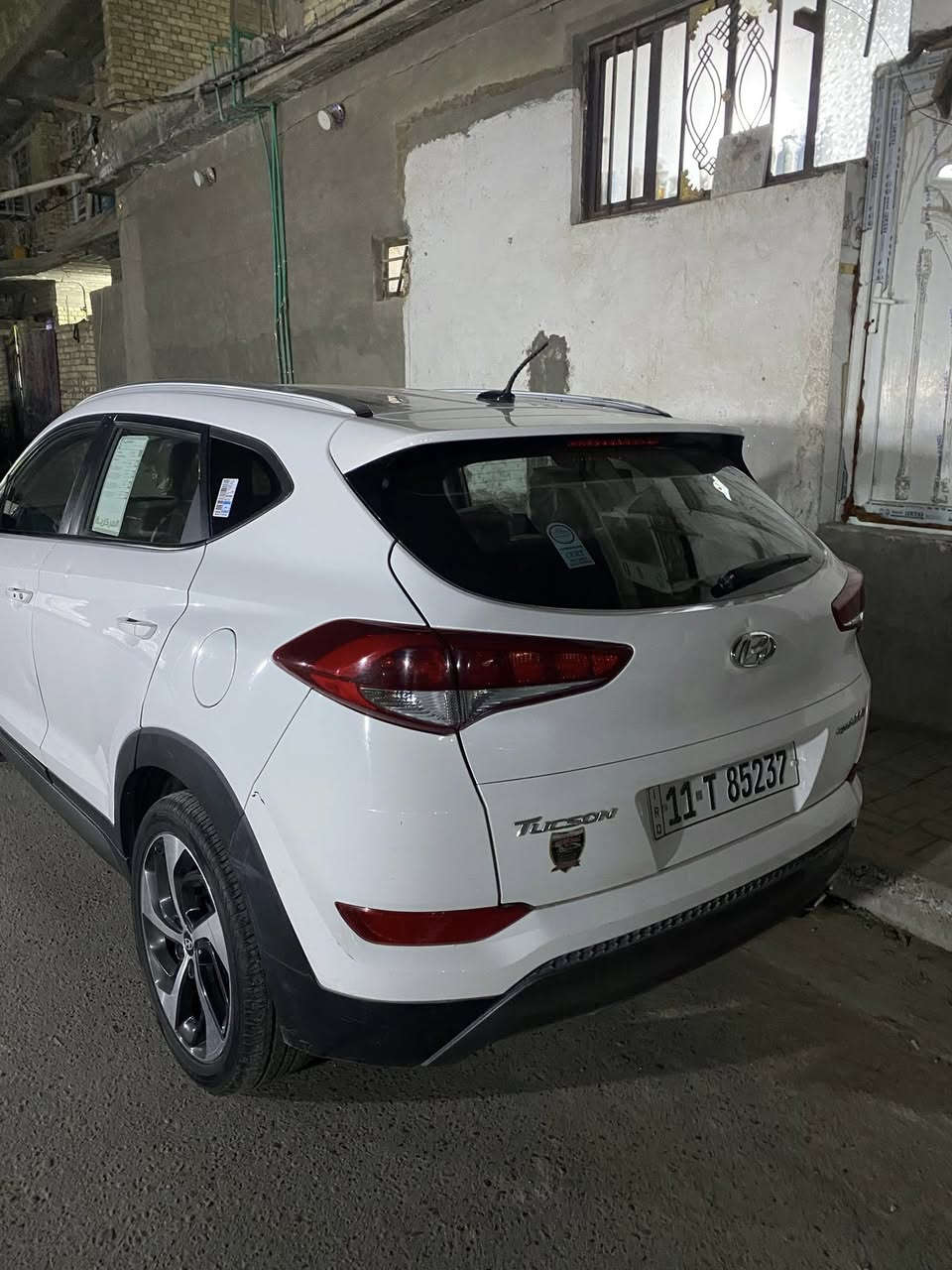 سلام عليكم توسان 2016 جديد بعنه كلمه السياره كير محرك تبريد صدر مكفول رقم بغداد دولي حادث جاملغات وبنيد فقط الباقي مكفول شرط السونر محرك 1600 تراي يخبل فول موصفات بصمه جلد. شاشه. كشن كهرباي صندوك كهرباي السعر ب ١٣٥ بي مجال كلش بصيط مكان بغداد الشعب البنوك  *********** الشراي ينتصل ويدلل
