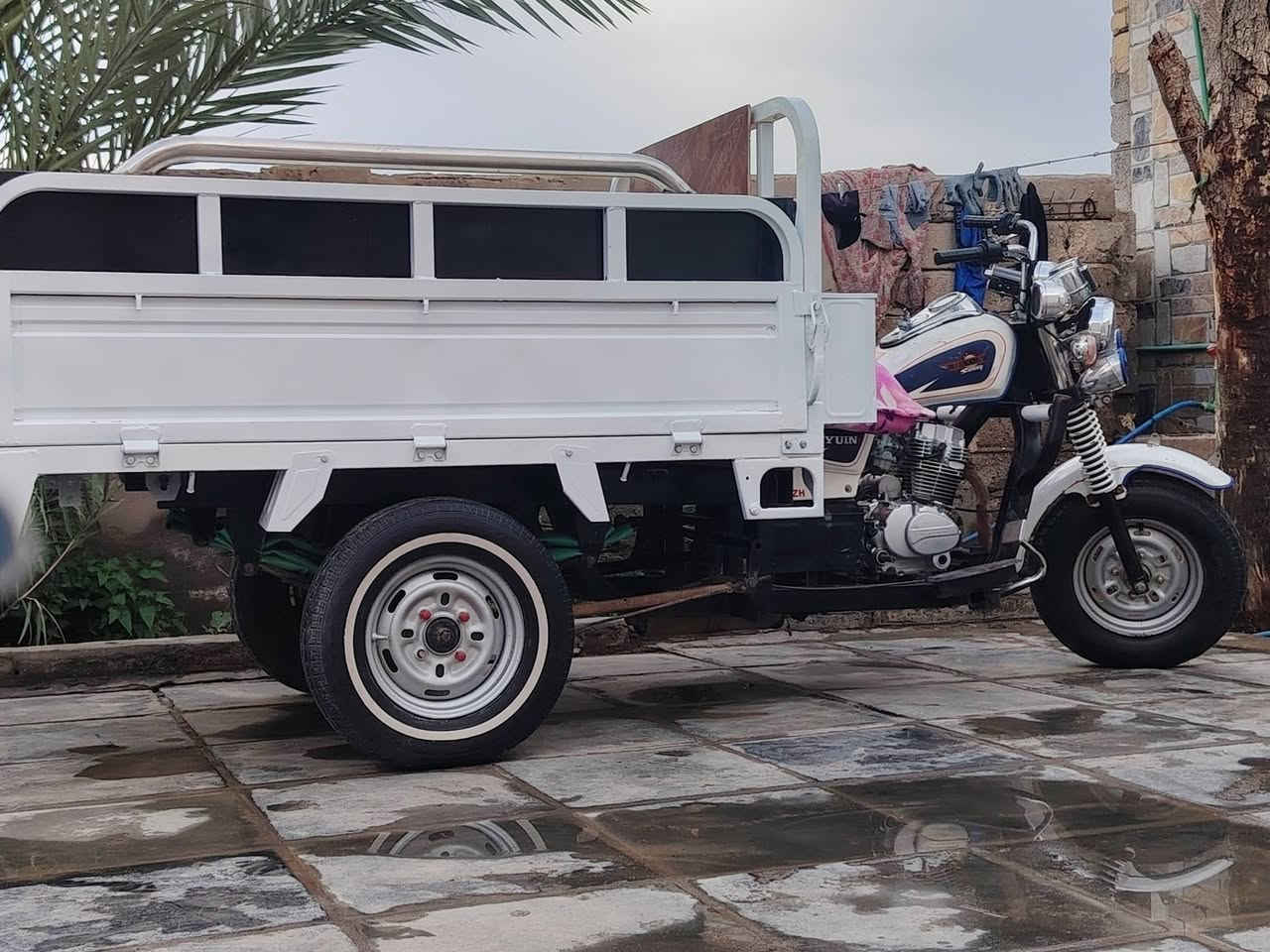 ستوتة موديل 20كاملة من طول لطول  محرك 26 سعر 1800وبيها مجال قليل حك جية هاي كدامك مو تجي وتكلي مفتوحة  ها ياموديل.... كاملة من طول لطول مكاني شطرة رقم ***********
