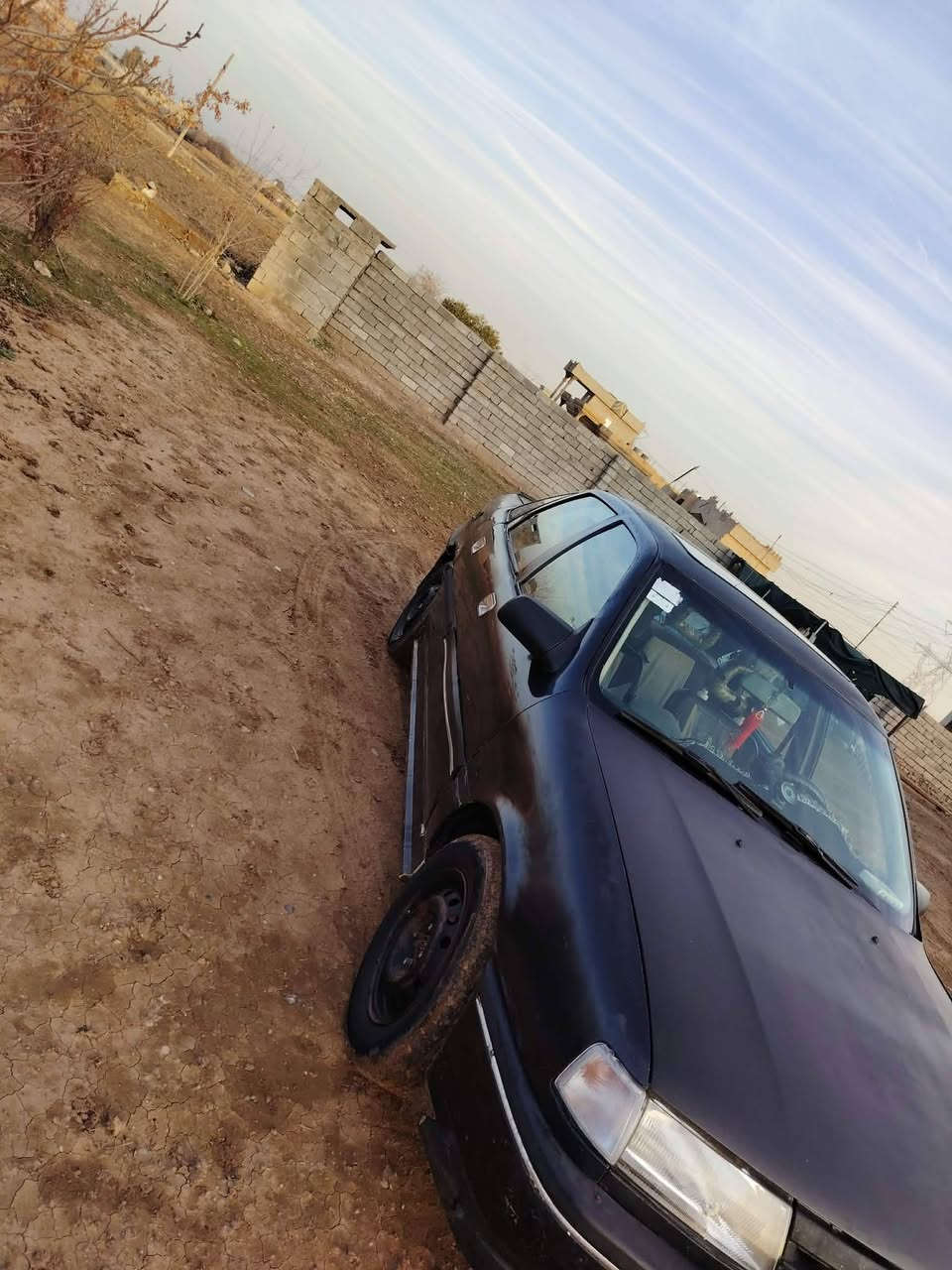 أوبل فكترا حجم 20 موديل93 كاربون بانزين محرك كير شرط السياره صاعده هزه  رقم اخظر رقم الموبايل *********** موجود وتساب 👍العنوان الموصل الكسك
