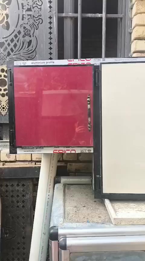 كاونتر. للبيع. سعر 250 تفصال. 3امتار.   جداري.  سيت كامل غير مستخدم سعر. 55تفاصيل خاص


**إذا كنت صاحب هذا الإعلان وتريد حذفه لأي سبب، رجاءا أرسل رسالة إلى الدعم الفني**