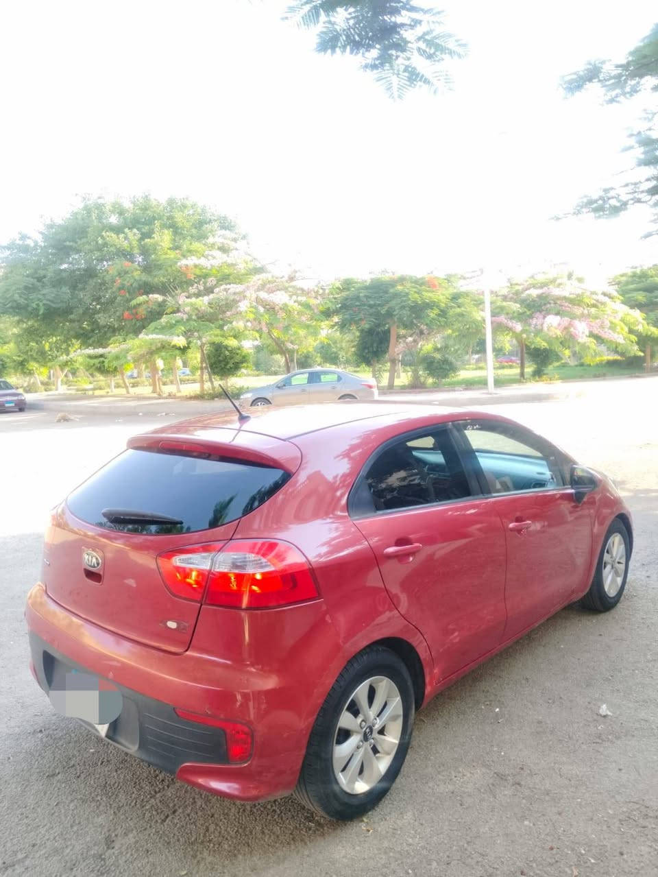 Kia Rio 2015
تاني فئه 
فوجات وجنوط وتحكم طاره مريات كهرباء وحساسات 
عداد 112k صيانات توكيل بالفواتير أخر سيرفز معمول 21k
فابريكا بالكامل 
رخصه سنتين 
مرور القاهره الجديده


**إذا كنت صاحب هذا الإعلان وتريد حذفه لأي سبب، رجاءا أرسل رسالة إلى الدعم الفني**