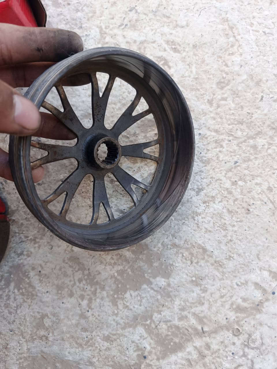 سلام عليكم كلاجات رياضي مكاني شعله رقم ***********
