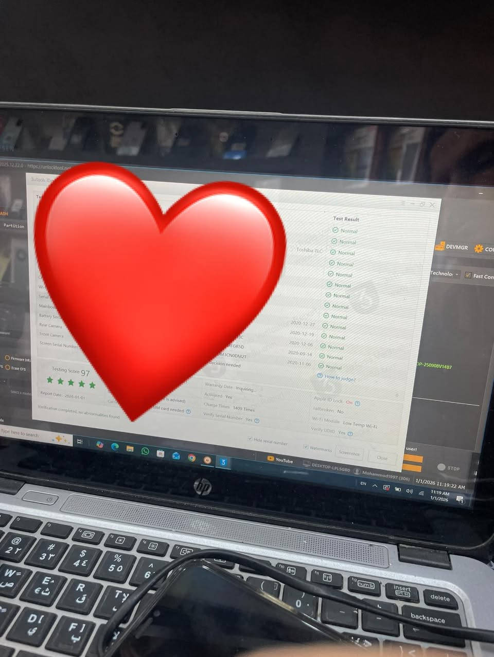 السلام عليكم جهاز ايفون 12 عادي كامل مواصفات بطاريه 77 ما مفتوح ذاكره 128  كارتونه ويا سعره 300 للاتصال ***********
