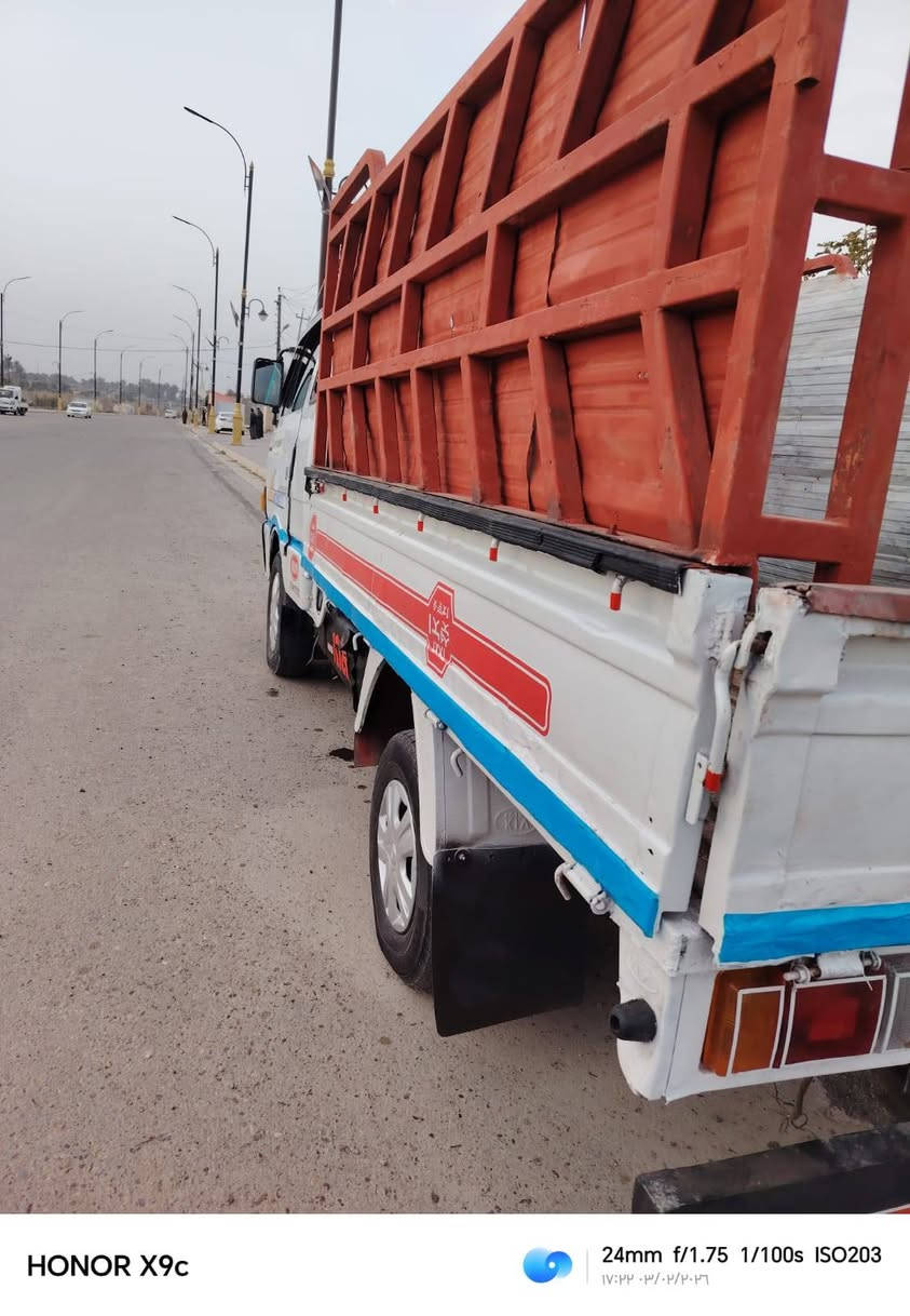 السلام عليكم 
كيا بنكو 1994 رقم ديالى للبيع 
كير ومحرك آكسل شاصي مكفول 
سنوية مشروع وطني تحويل مباشر 
صبغ مكانات للجمالية فقط بدون ضربة 
سيارة جاهزة 
السعر 45 
مكاني بلد طريق السيد محمد 
للاستفسار.  ***********
                 ***********
