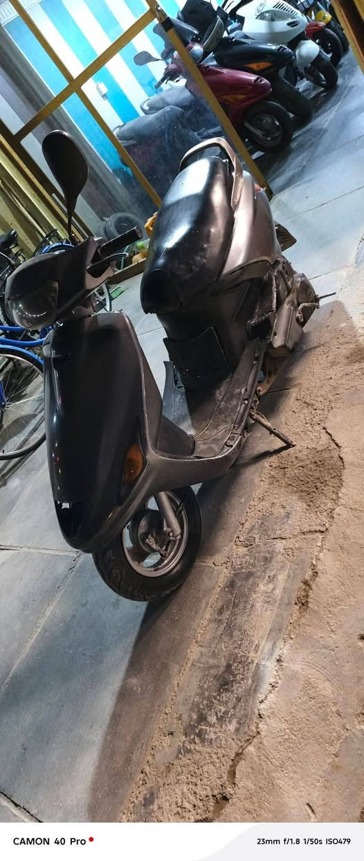 سلام عليكم دراجه فراشه البيع نضيفه نكره السعر 275 وبيهه مجال الستفسار ***********
