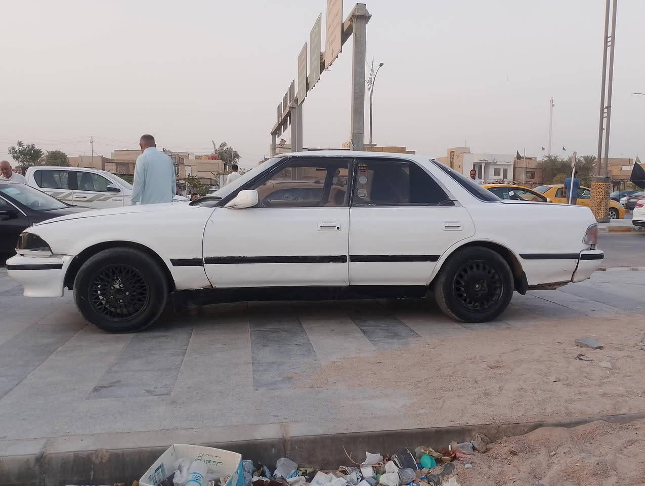 سلام عليكم  سعر18 وبيه مجال
مارك مسطره 92 صاحبه ماواصله سنويه عضم ساقطه بل21 مكينه بيه بخار من لكزوز ماتنقص كير شرط حداده كهربائيات تخم تاير  18 وبيه مجال مكاني ناصريه مركز ***********
