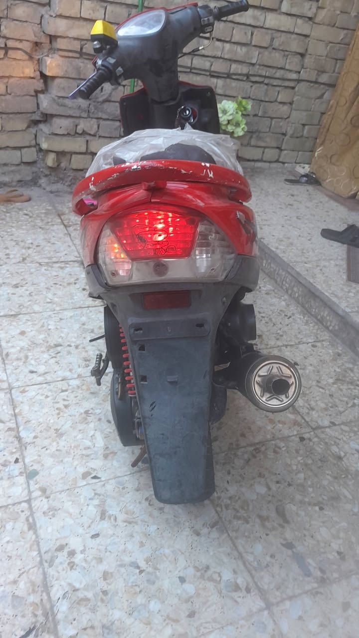 السلام عليكم دراجه ماكس عدله للبيع سلف وهندر شغال السعر 450 المكان بغداد حي البتول رقم  ***********
