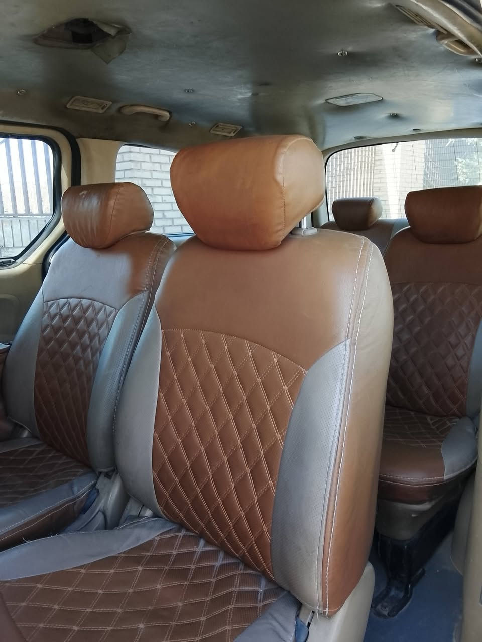 سيارة استاركس ٢٠٠٩ جاهزة للبيع مصبوغة 
السعر دفتر 
غير متواجد على الفيس 
الاتصال على ***********
