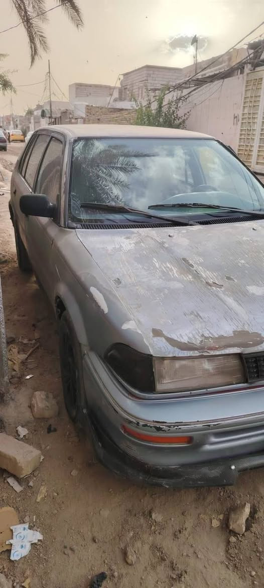 سلام عليكم وعيدكم مبارك ان شاء الله 
اخوان كورلا هاج باك موديل 1990 ايسر بلاد كير مكينه حداديه تخم تاير كهربائيات تبريد شغال تدفئه. هم سياره بيه نواقص بسيطه وتحتاج صبغ رقم بغداد ومالكه يريد تحويل مكانه بغداد ومستمسكاته يمي ورقمه هم تريد تحويل او وكاله بكيفك   دواخل نظيفه لون نيلي  وارضيه جلد  مكاني بابل سعر 38 وبيه مجال بيع فقط بدون مراوس ***********
