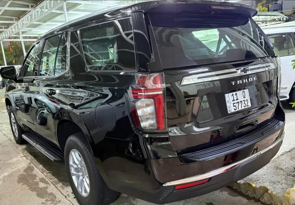 شوفرليه تاهو LS 2024 خليجي ضمان
‏رقم بغداد الدولي
ماشيه ٢٥الف 
⚙️ حجم المحرك V8 5,3L
⚙️ مرتبط بناقل حركة أوتو 10 نمر 
⚙️ يبلغ عزم الدوران 519 نيوتن/ متر
🐎 بقوة 355 حصان 
🚘 دفع خلفي RWD
🔑 مفتاح التشغيل بصمة 
🔑 تشغيل عن بعد
‼️ اريل نفكيتر 
📍حساسات أمامية 
📍حساسات خلفية 
💡لايت زينون + LED
🔦️ بك لايت LED 
🛞 حجم الاطار 265/65R18
🛞 ويل كب 18
🛞 4 دسك
🛞 حساسات ضغط الاطارات 
✨️ اشارة في المرايا الجانبية 
✨️ المرايا قابلة للطي كهرباء 
⚠️ النقطة العمياء 
🌧 ماسحة خلفية 
🎈عدد AIR BAG 8
🚗 كير بيانو ‼️
🚗 هاند بريك كهرباء 
🚗 ا ABS 
🖥 شاشة Apple Car play 
📷 كاميرا دوارة 
💡الانارة الداخلية LED 
⭕️ مقود جلد حياكة 
🛣 مثبت السرعة Cruise 
🎶 المودات والاوامر الصوتية 
🎶 ا  BIuetooth / T YPCE 
⚡️مخرج منفذ الطاقة 
🔍فحص نظام السيارة 
💺تتسع المقصورة ل 8 ركاب
💺حركة المقاعد الأمامية كهرباء 
💺تجاوي 6 متحركة 
👶 الايزو فكس ISOFIX 
❄️ تبريد شاشة مناخين منفصلين 
❄️ 3 قطع تبريد 
❄️ شاشة تحكم للتبريد الخلفي
☃️ ثلاجة 
🚘 أوضاع القيادة Drive Mode 
🛣 نظام تحديد المسار 
⛷️ نظام مانع الانزلاق 
⛰️ نظام نزول المنحدرات
🔄 نظام الاطفاء الذاتي 
🥤حاملات الأكواب عدد 8
               
                 
                البيع النقد او المرواس
                  
***********
