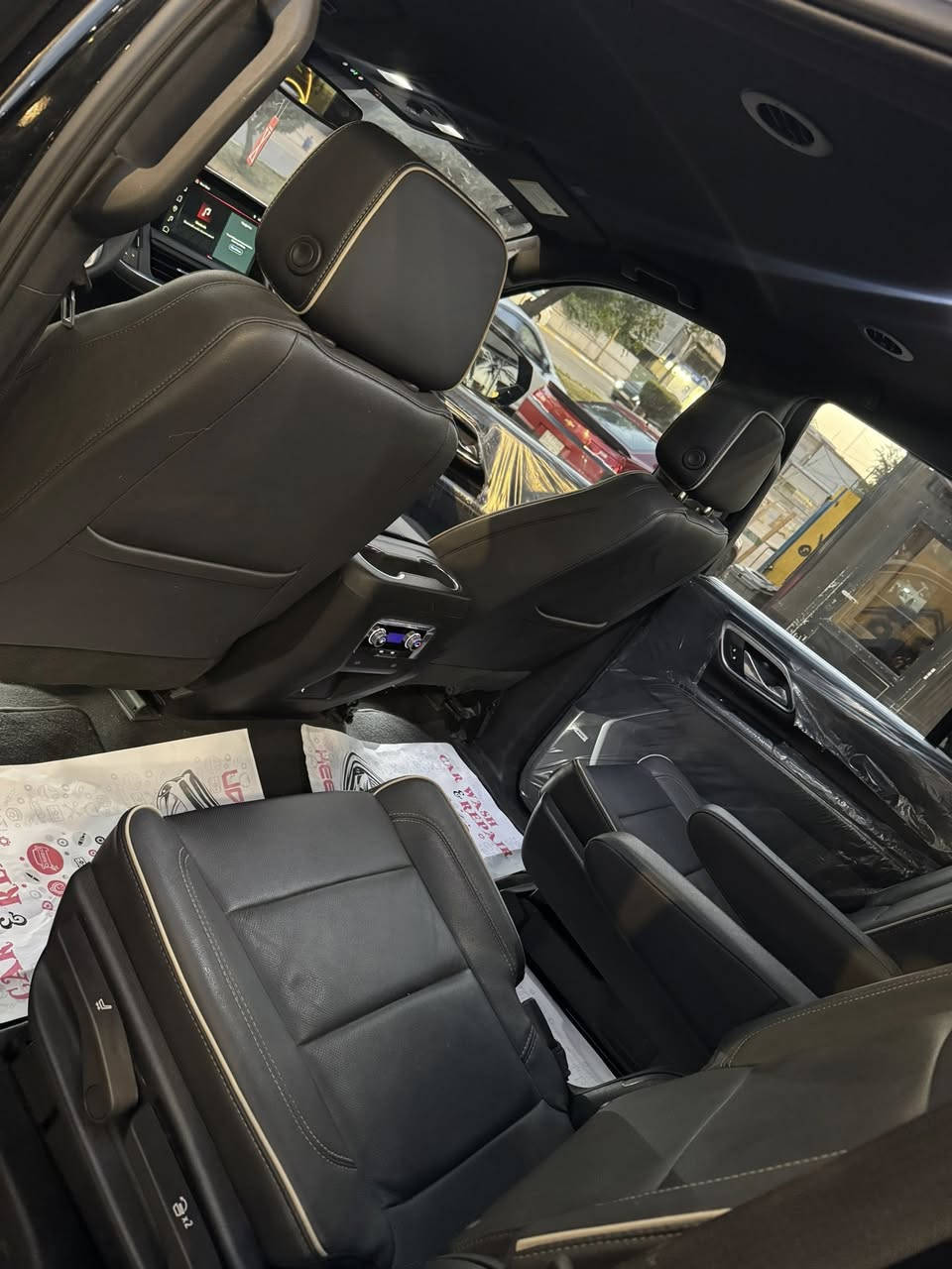 جمسي مديل 2023 slt فول مواصفات عدا الفتحه جاهزه مكانها بغداد ترقيم جديد بيها 3 قطع صبغ فقط السعر 369وبيه مجال للاستفسار ***********
