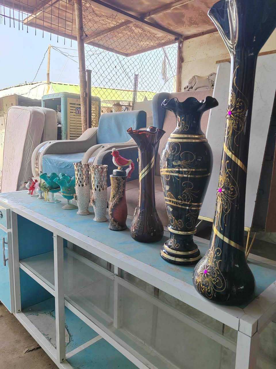 كاونترات صيدليه كامله و مواد مختلفه السماوه سوق سفان ***********
