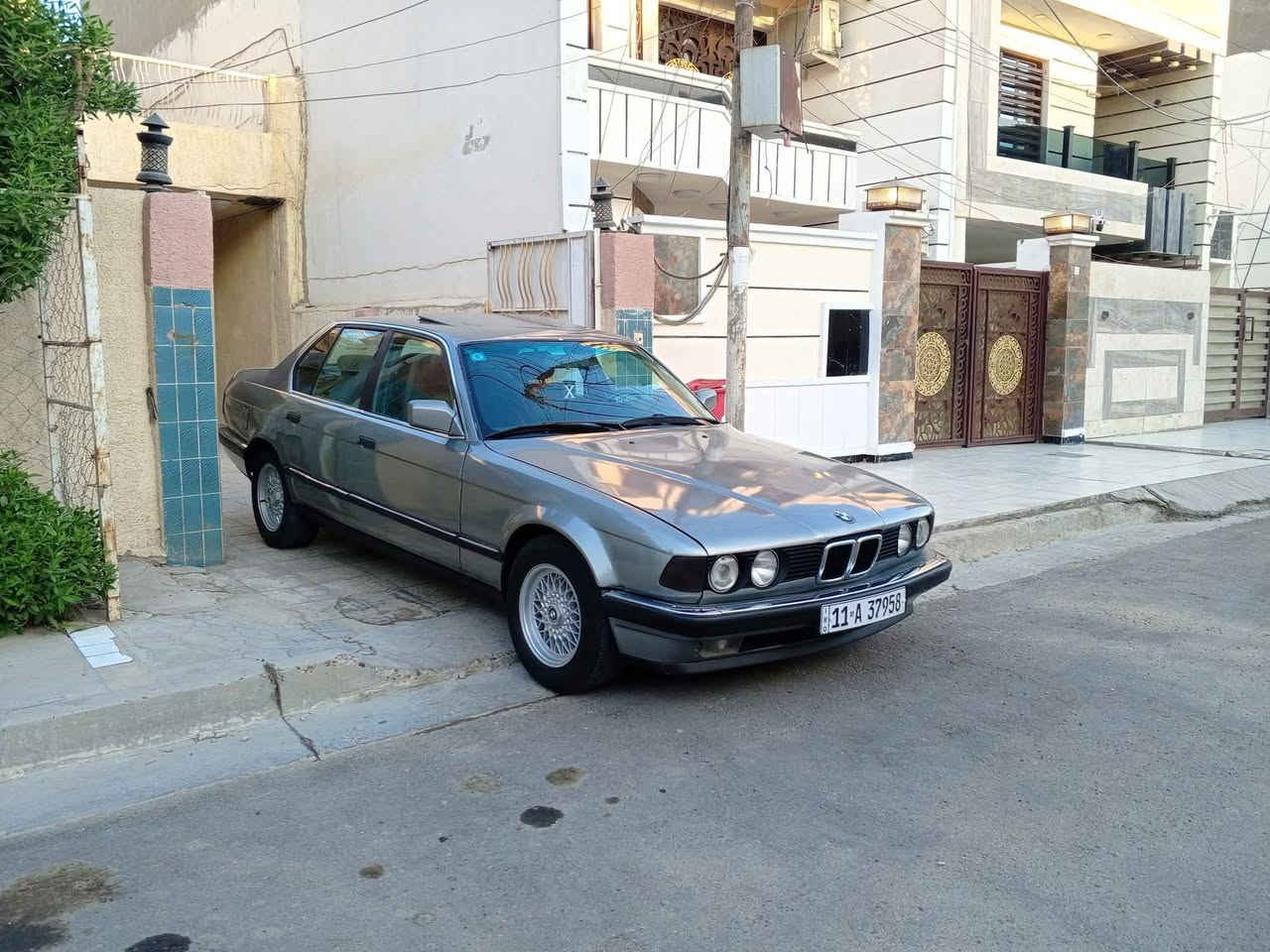 السلام عليكم
للبيع بي ام 735 موديل 91 السيارة جاهزه محرك كير شرط صدر جديد تبريد بريفا منظومه كامله ثلج كشنات كهرباء سلايت طكتين بدل كمبيوتر دبل جكمجه كروز سرعه تخم تاير تخم ويل خليه مصبوغه عام جماليه فقط بدون حادث رقم انكليزي تحويل مباشر السعر 60 وبي مجال بسيط 
الرقم ***********
مكان السيارة الانبار حديثه وايضا بغداد الحريه
