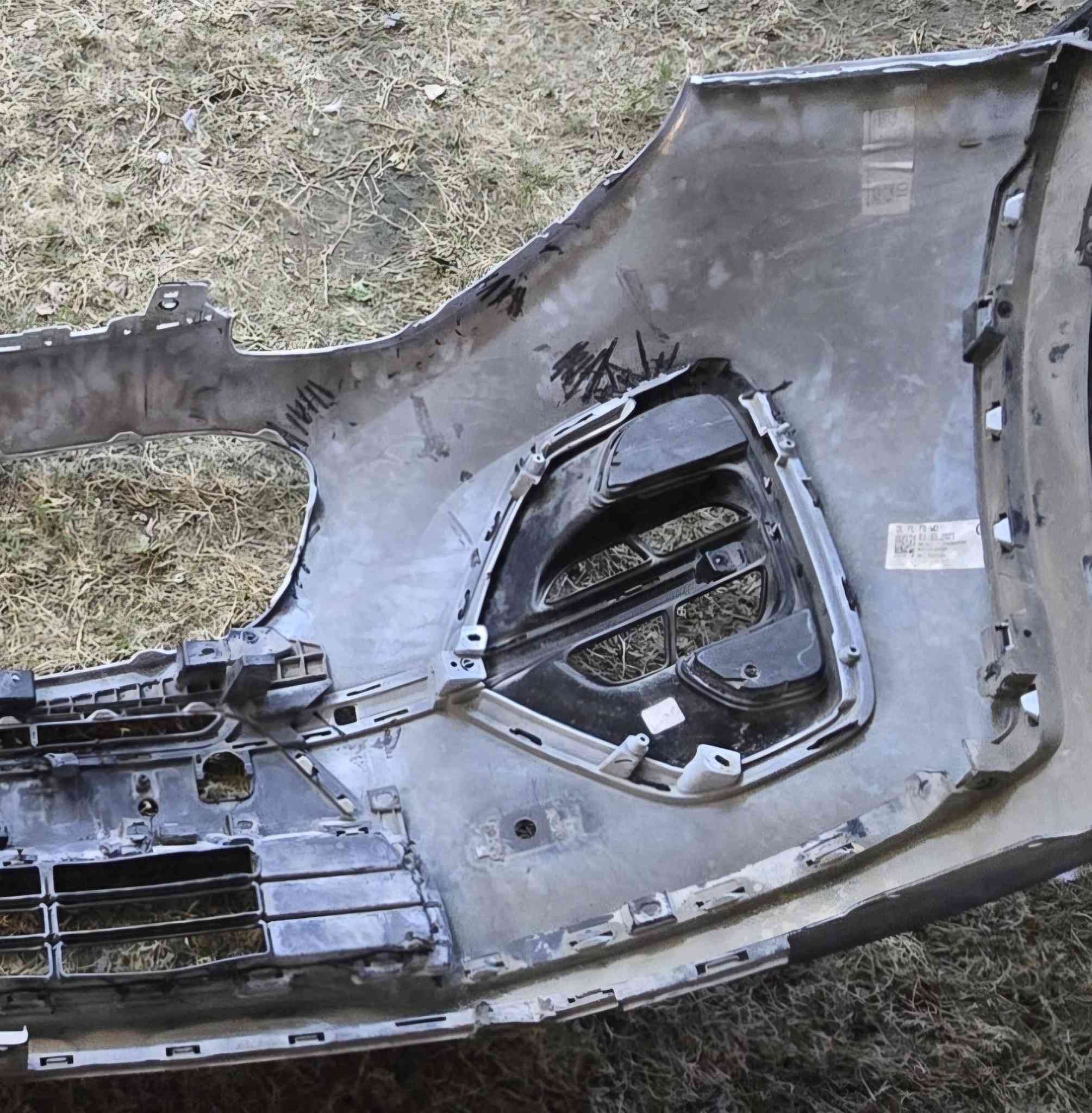 سلام عليكم  للبيع دعامية سبورتج جي تي موديل ٢١ خليجي بلادية كامله بيه فطر مصلح مكاني بغداد 
***********
