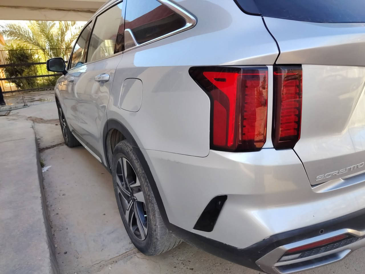 سورنتو ٢٣ هايبرد ex
ماشي ٤٥
***********
215$
