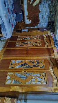 غرفه اخشاب ام خمسة نظيفه السعر 450 الشراي يتصل علئ الرقم 07832734774 أ...