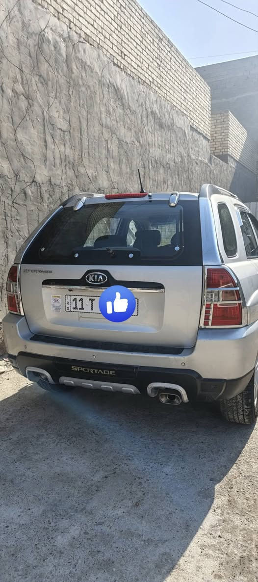 للبيع كيا سبورتج موديل ٢٠٠٩ كفاله عامه
الون رصاصي فضي داخل اسود
محرك ٢٠٠٠ 
كير اوتوماتيك
طخم تاير جديد 
مري جانبيه كهرباء
شاشه 
تبريد تدفئه جاهزه
طخم تايرات جديد
صدر جديد
سياره مكفوله موجود سونار
 كير ومكينه خير من الله
باسمي رقم انكليزي سنويه ٢٠٣٠ مداور ثاني يوم
السعر ١٢٥ وبيها مجال بسيط
مكان السياره بغداد /مدينة الصدر

رقم الهاتف ***********
