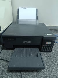 طابعه ابسون l8050  بحاله جيده طبع دقه عاليه  احبار فوتو    للتواصل  07...