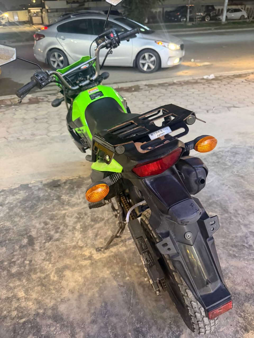 السلام عليكم دراجه كاوسكي KLX 150 SR الدراجه كفاله عامه اي زلغ مابيهة محرك ناعم مينسمع صوته بدون اوراق مكاني بغداد العامريه ***********

