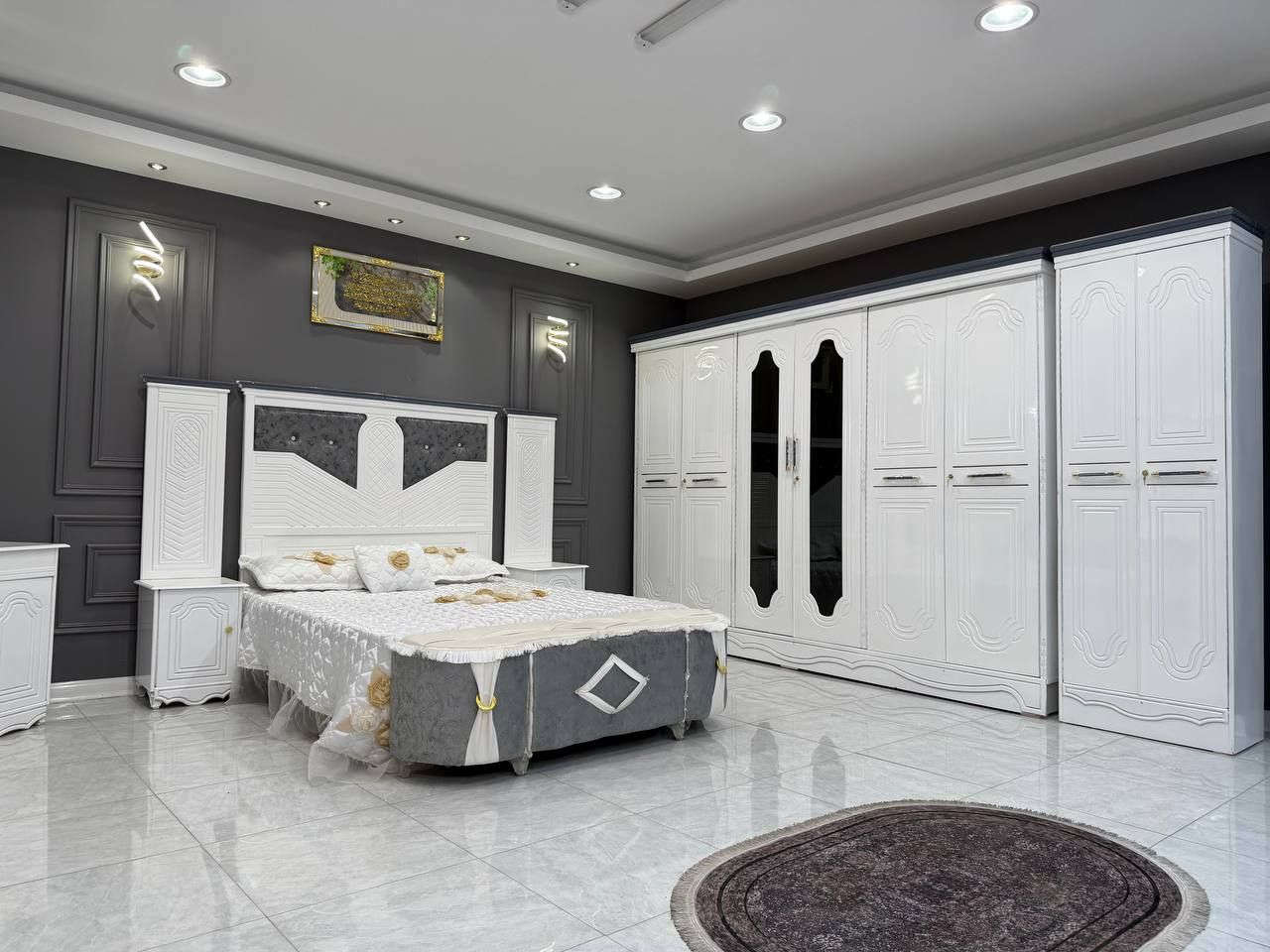 #تخفيضات
مليون  فقط👉🏼

غرف نجاره عراقيه 💯💯

عرض الكنتور 3 و20سم

ارتفاع الكنتور 2 و20سم

السرير بلوك ٦ ارجل

طول السرير 200 سم 

عرض السرير 160 سم 

الضهر براغي
شازلون طابوريه 50 حسب طلب الزبون

توصيل داخل بغداد مجاني أطراف 40 👉🏼
توصيل محافضات حسب البعد للحجز والاستفسار خاص


**إذا كنت صاحب هذا الإعلان وتريد حذفه لأي سبب، رجاءا أرسل رسالة إلى الدعم الفني**