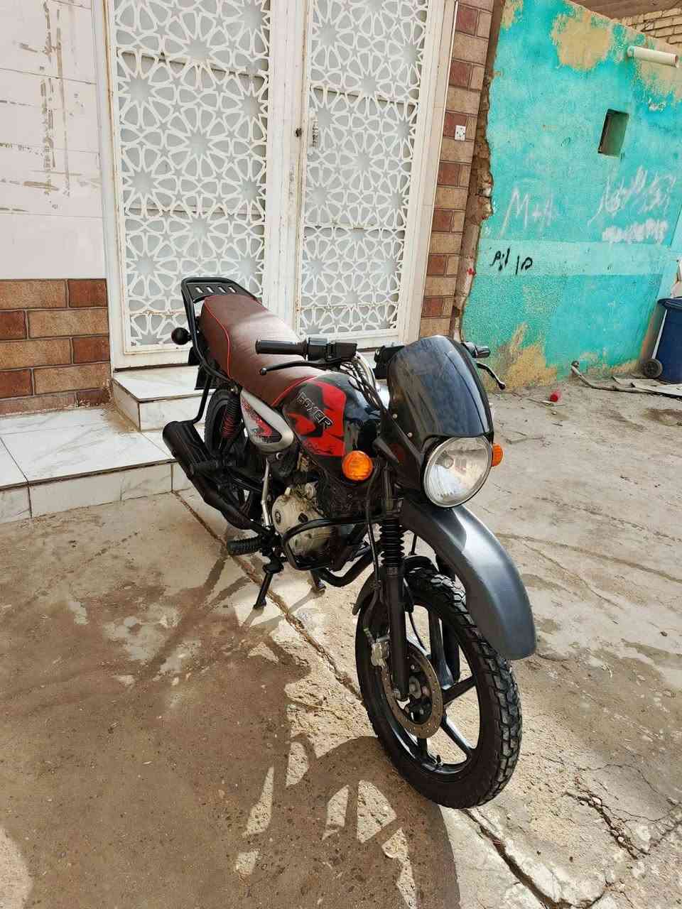 للبيع بوكسر جبلي مديل 2023 طالعه بل 25 أوراق اصولي وكيله علي عنجور بالخان بسمي فول نضافه جديده و جاهزه مجهزه كهربائيات كلها شغاله مكان نجف سعر 1450 و بيها مجال رقمي ***********
