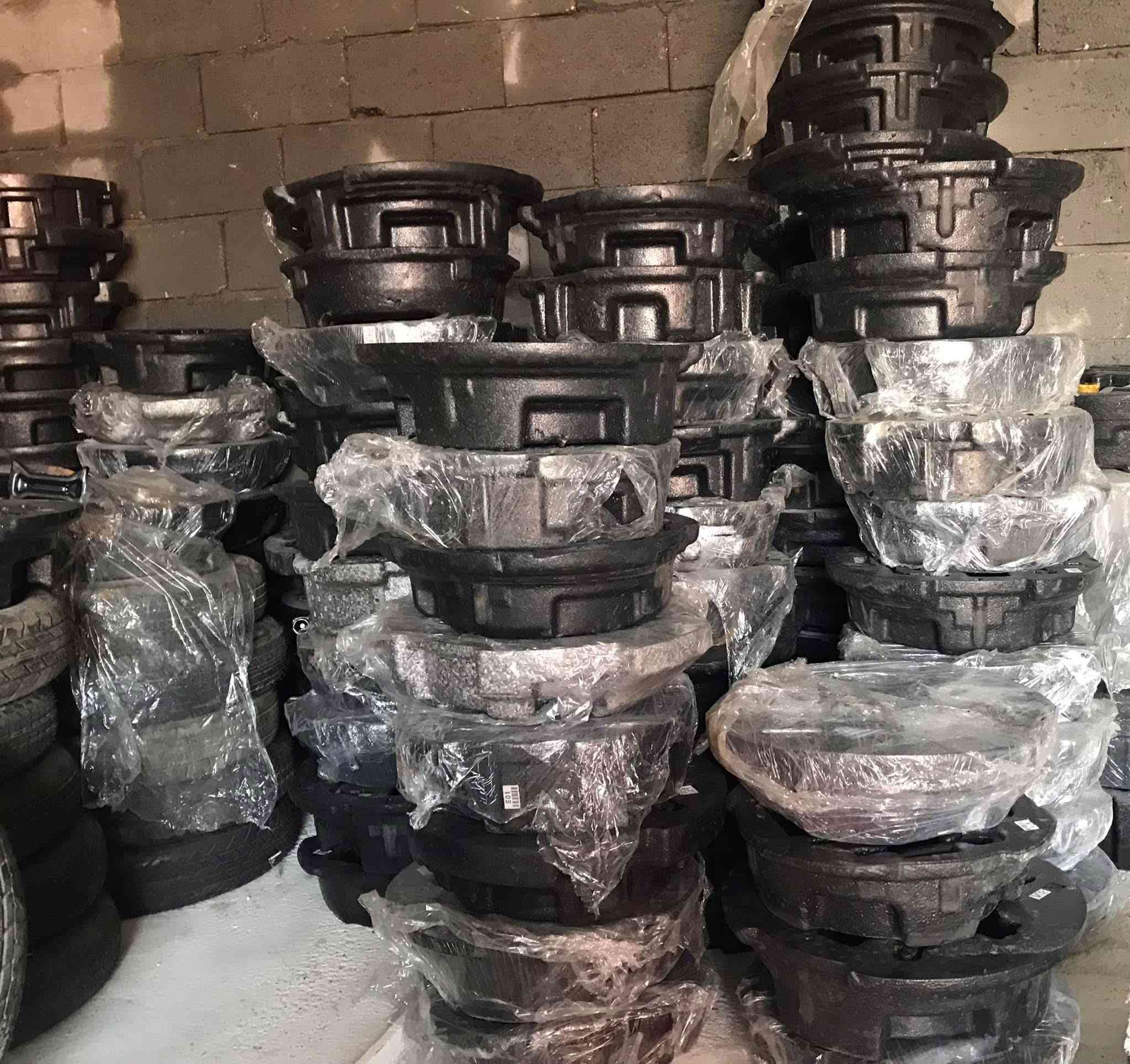 السلام عليكم وجبة جديدة من سبيرات و فلينات و الجكات جميع السيارت
جميع السبيرات اصلي مال كصة 
امريكي 
ياباني 
كوري 
الماني 
متوفر جملة ومفرد 
متوفر توصيل الى جميع محافظات العراق
للحجز والاستفسار على الخاص او على الارقام التالية
***********     |     ***********
