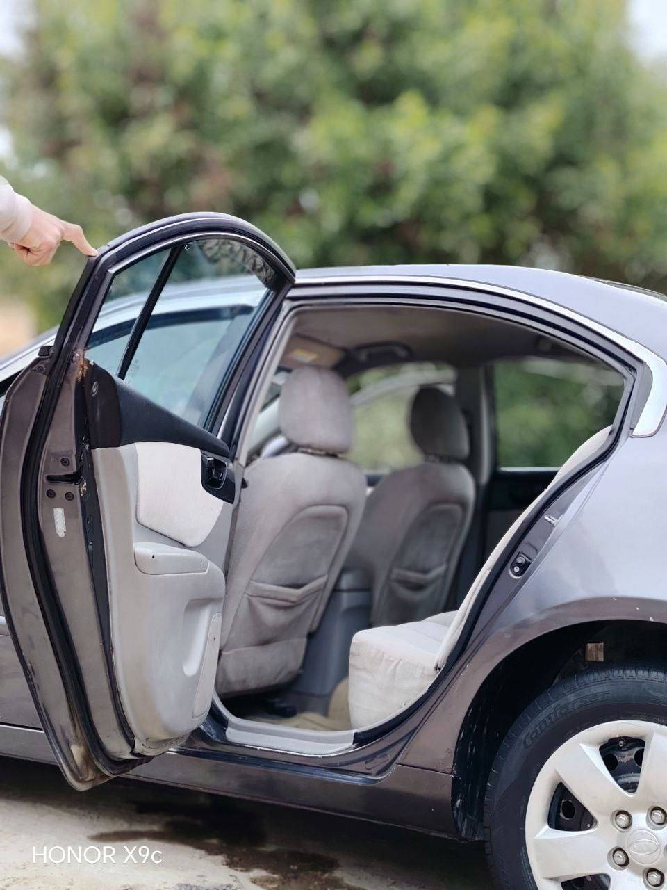 السلام عليكم
اوبتما 2007 وارد أمريكي مكينه  2400،
رقم بغداد دولي  بأسمي تحويل ثاني يوم. 
 سياره جاهزه من كلشي حدادية وتخم تاير جديد كير ومكينه جدد تدفئه، تبريد سياره جاهزه من كلشي
 ضرر جاملغ امامي عكس السايق وبنيد فقط وصبغ حزام للجماليه اثر شخوط، السعر 105 وبيها مجال قليل، للاتصال ***********
