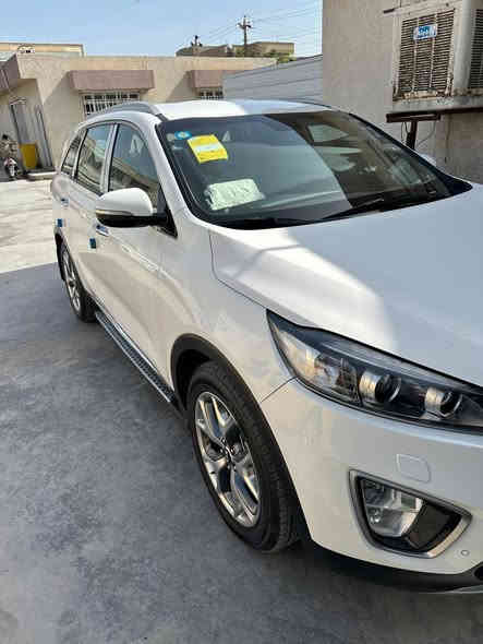 السلام عليكم سورنتو رقم بغداد تحويل ثاني يوم موديل ٢٠١٨ كفاله عامه السياره مال بيت مضمومه ما عدى الي بل باب الي بل صوره موضح السياره ماشيه ٦٦ الف وقابل للزياده مكان السياره بغداد *********** السعر 230وبيه مجال
