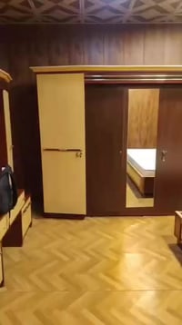 غرفة نوم • خشب قوي • بدون ضرر