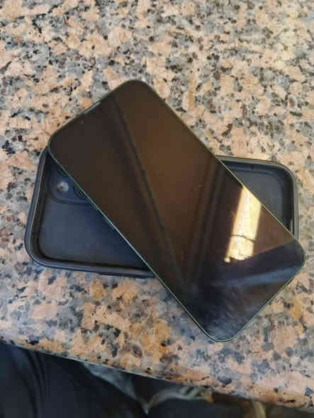 سلام عليكم شباب تلفون ايفون 13 عادي بطاريه 87
ذاكره 128 جهاز مفتوح تخطي سعره 280 وبيه مجال مكان بغداد حي نصر ***********
