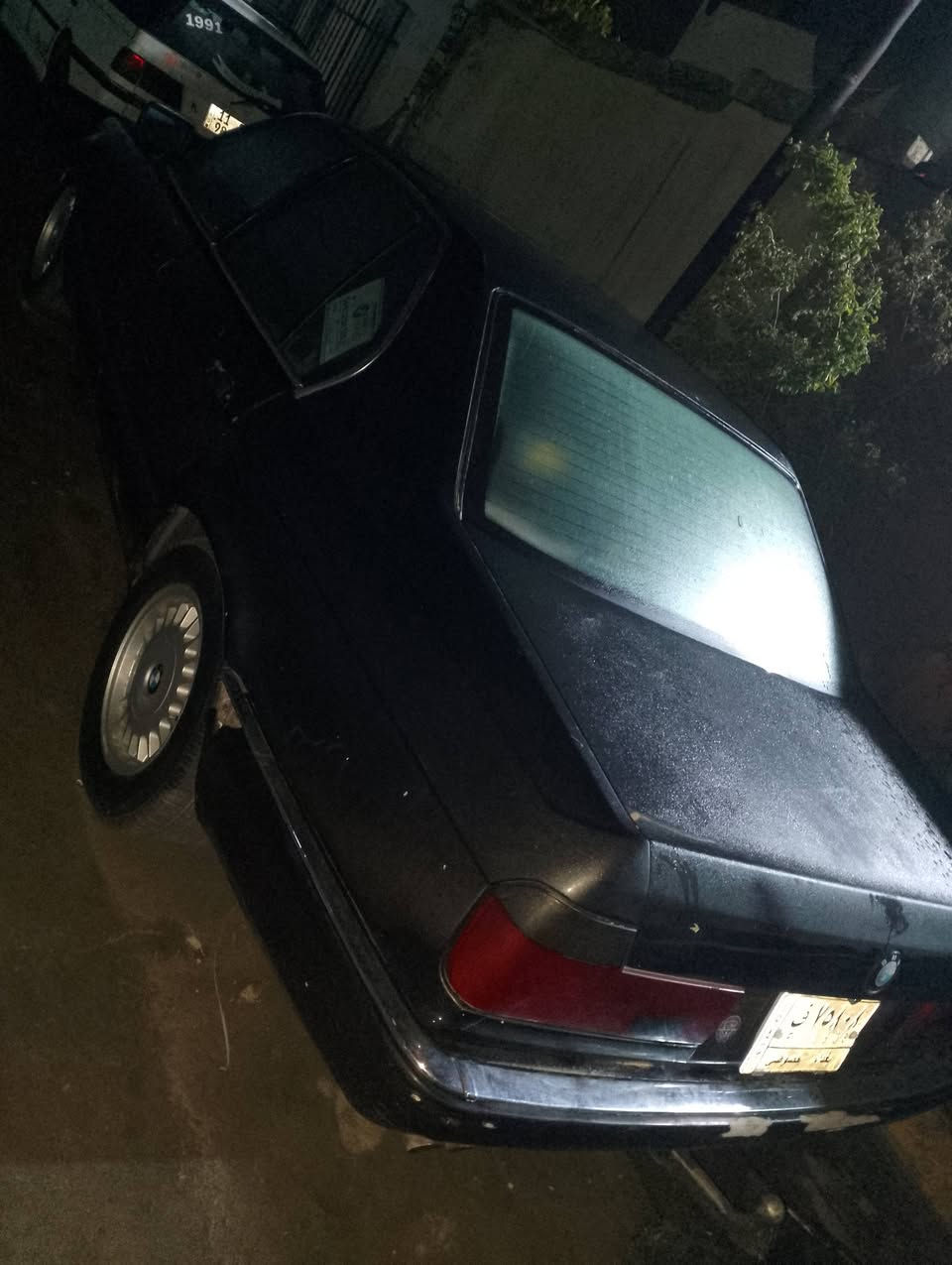 سلام عليكم بي ام 735 للبيع رقم بغداد سعر 40 الاتصال على رقم ***********
